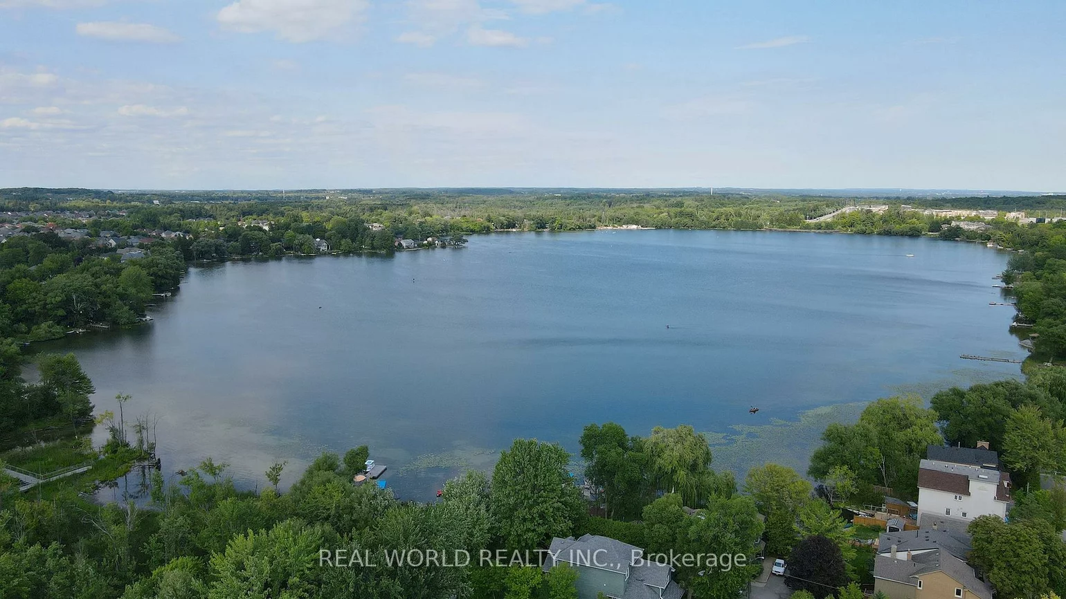 246, Douglas, Oak Ridges Lake Wilcox, Richmond Hill