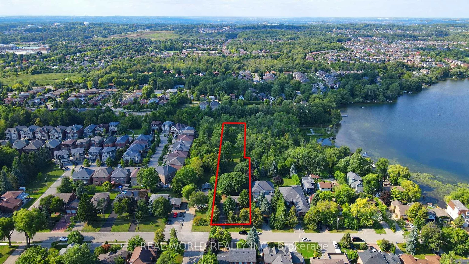 246, Douglas, Oak Ridges Lake Wilcox, Richmond Hill