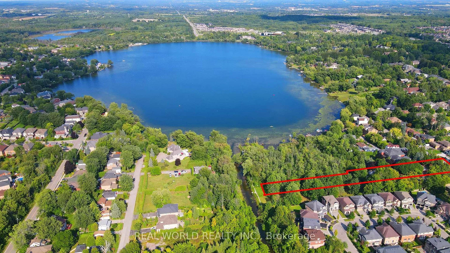 246, Douglas, Oak Ridges Lake Wilcox, Richmond Hill