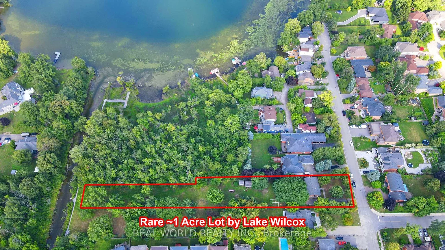 246, Douglas, Oak Ridges Lake Wilcox, Richmond Hill