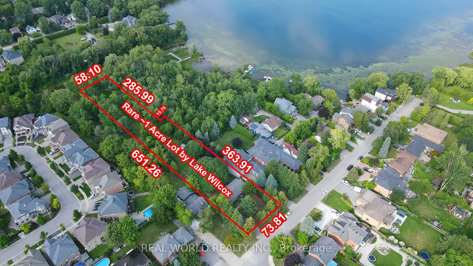 246, Douglas, Oak Ridges Lake Wilcox, Richmond Hill