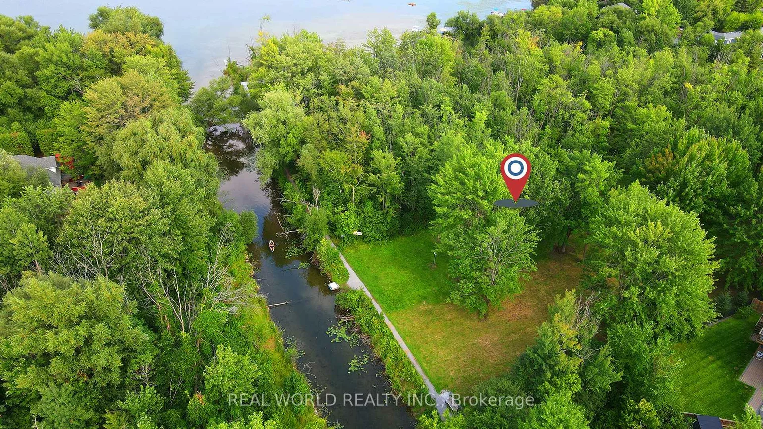 246, Douglas, Oak Ridges Lake Wilcox, Richmond Hill