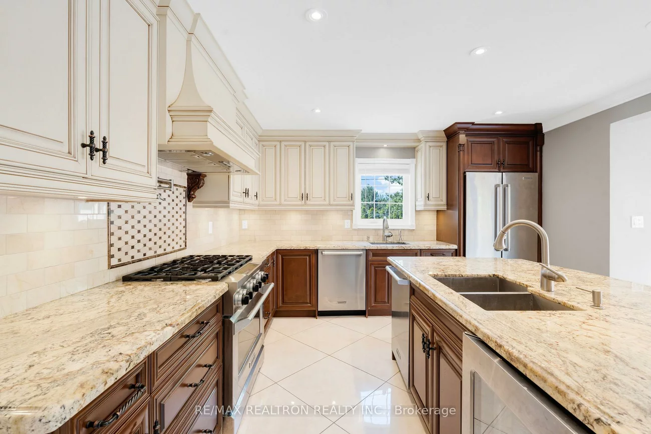 26, Cowles, Mill Pond, Richmond Hill