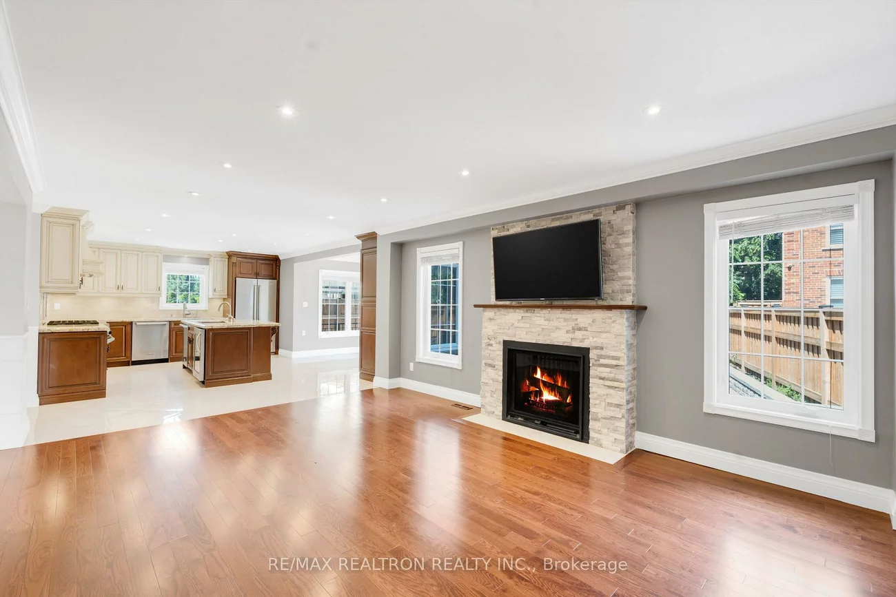 26, Cowles, Mill Pond, Richmond Hill