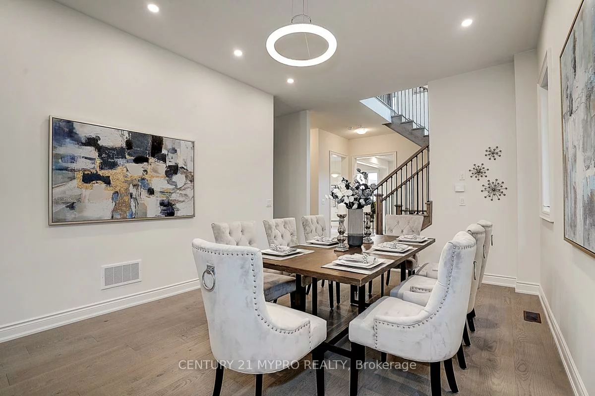 24, Current, Rural Richmond Hill, Richmond Hill