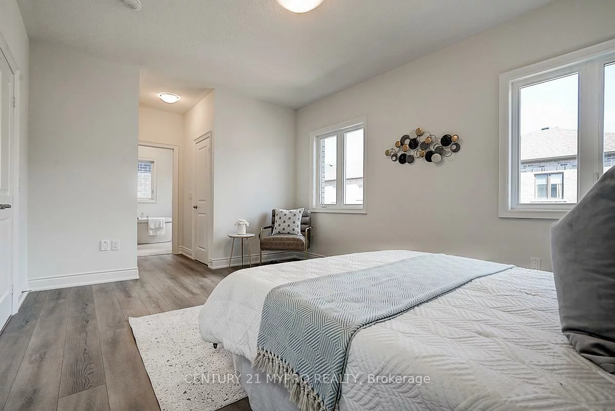 24, Current, Rural Richmond Hill, Richmond Hill