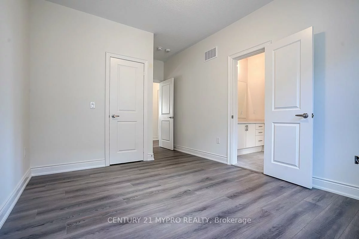 24, Current, Rural Richmond Hill, Richmond Hill