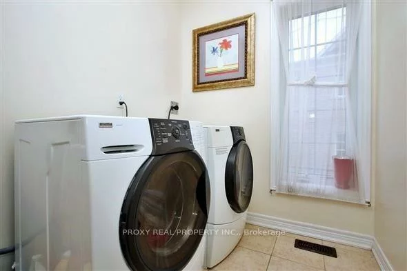 193, Selwyn, Jefferson, Richmond Hill