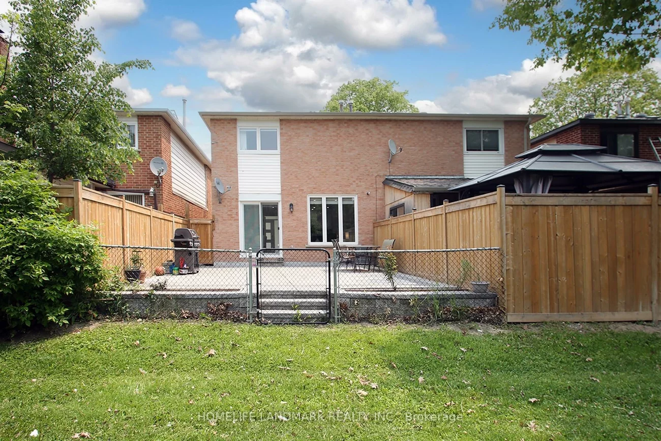 44, Skywood, Jefferson, Richmond Hill