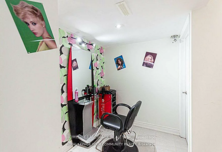 111, Deerwood, Oak Ridges, Richmond Hill