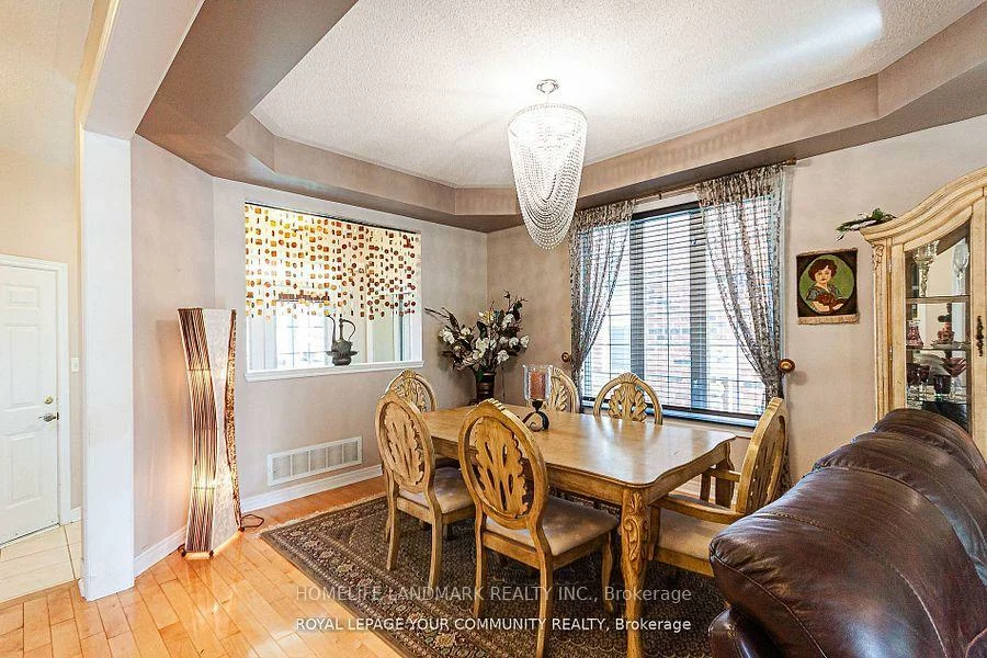 111, Deerwood, Oak Ridges, Richmond Hill