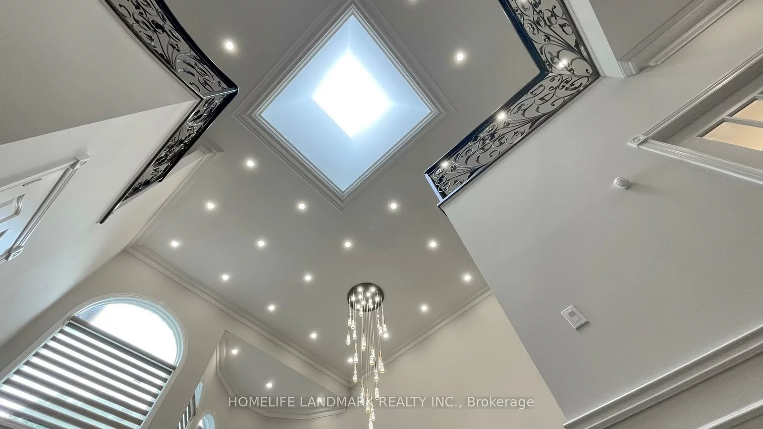 16, Crescentview, Bayview Hill, Richmond Hill