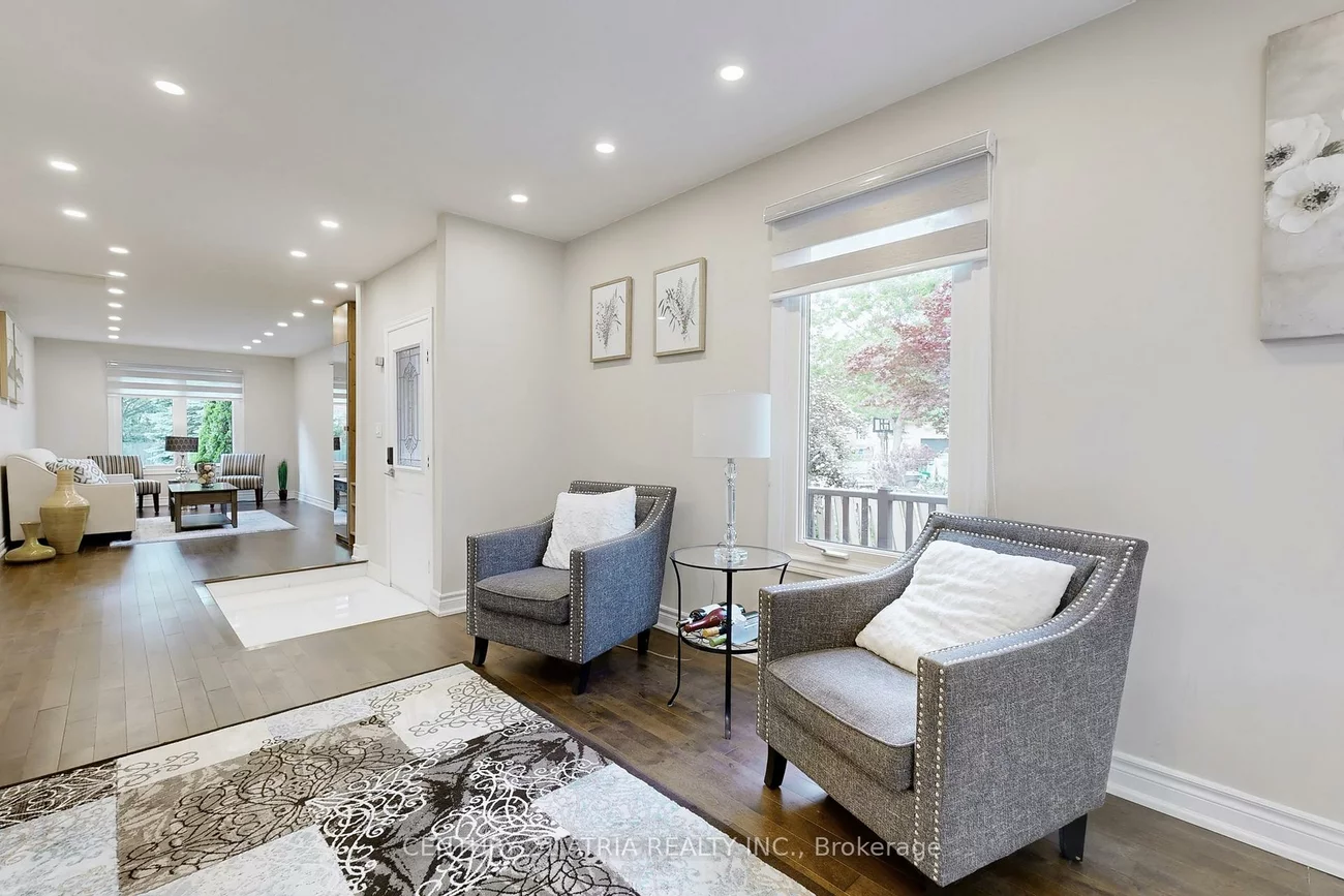 60, Steepleview, North Richvale, Richmond Hill