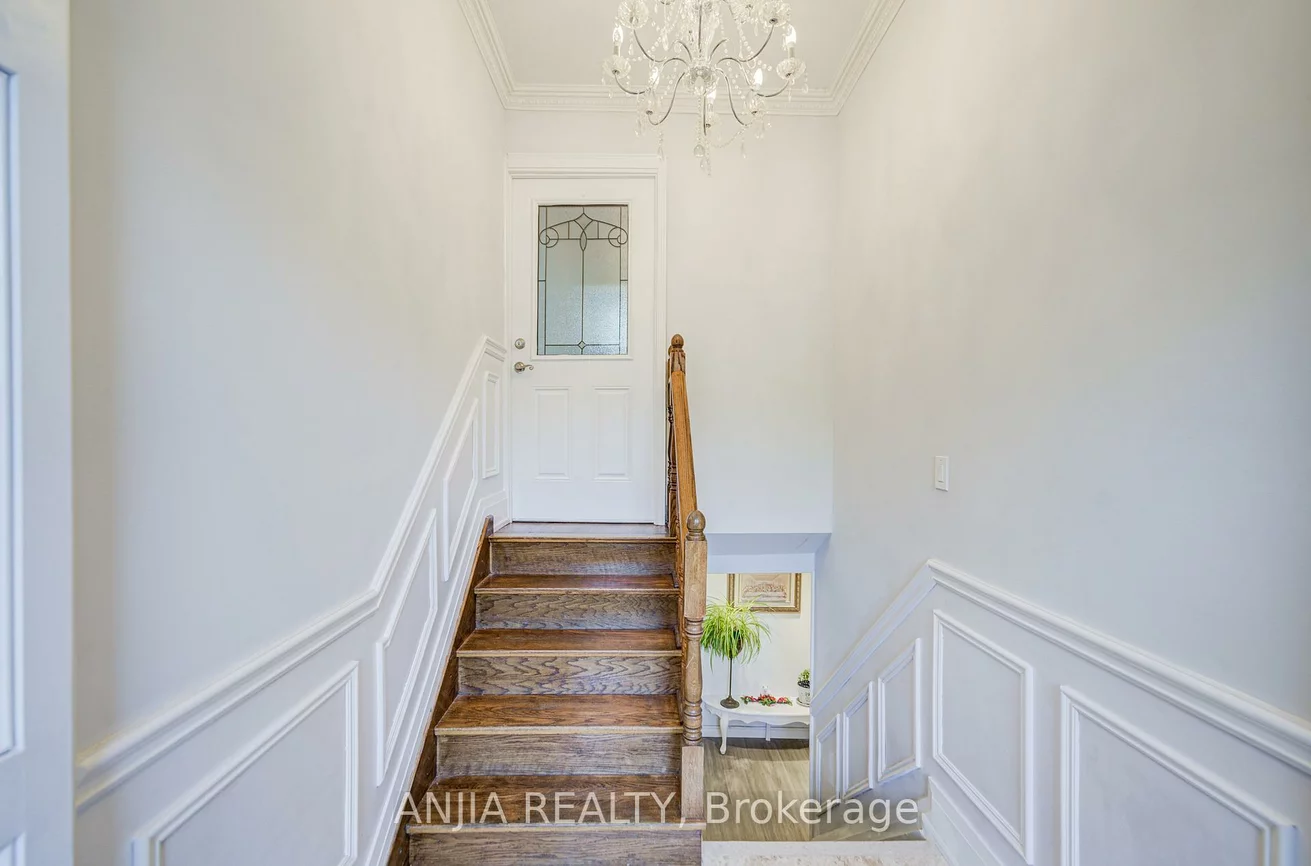 5, Beaverton, Crosby, Richmond Hill