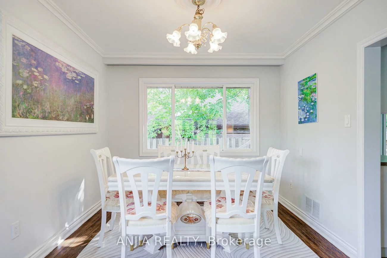 5, Beaverton, Crosby, Richmond Hill