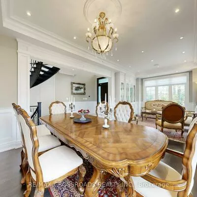635, Elgin Mills, Mill Pond, Richmond Hill