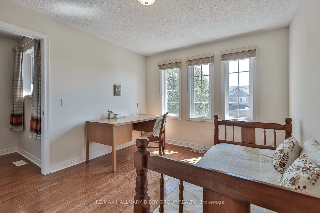 26, Lark, Devonsleigh, Richmond Hill