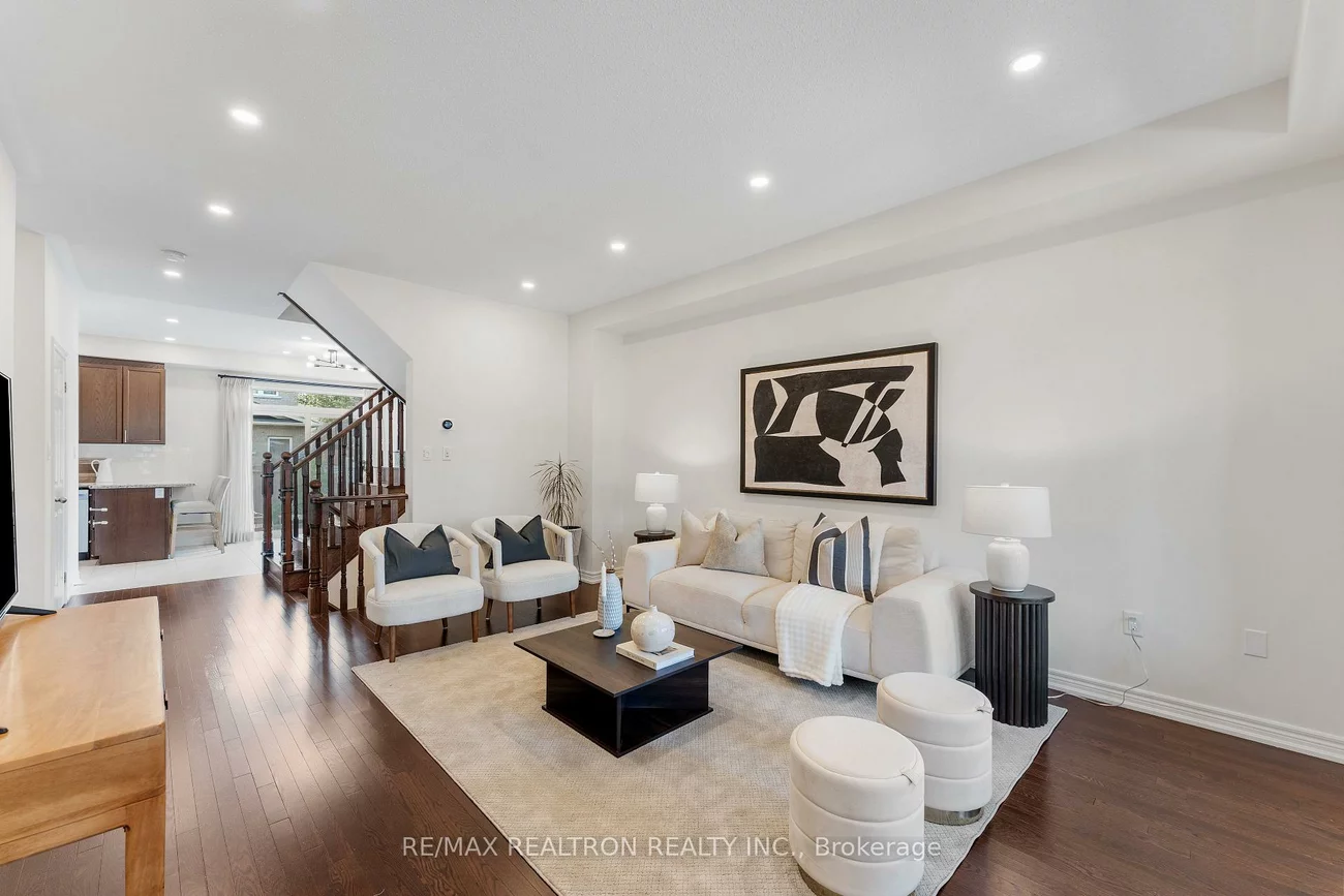 62, Betony, Oak Ridges, Richmond Hill