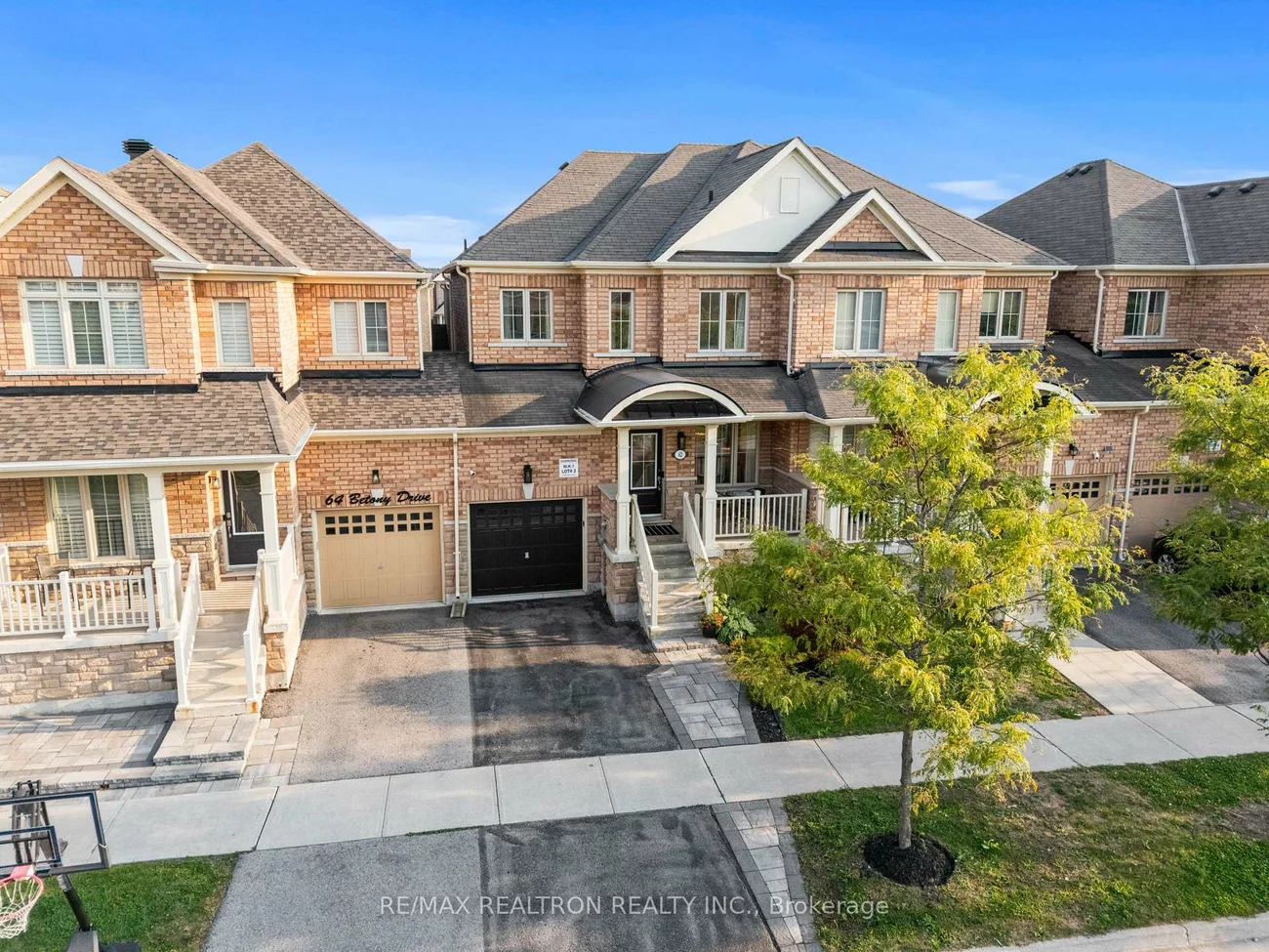 62, Betony, Oak Ridges, Richmond Hill