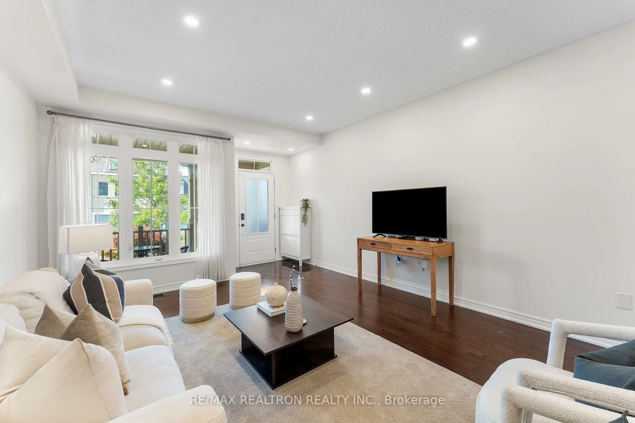 62, Betony, Oak Ridges, Richmond Hill