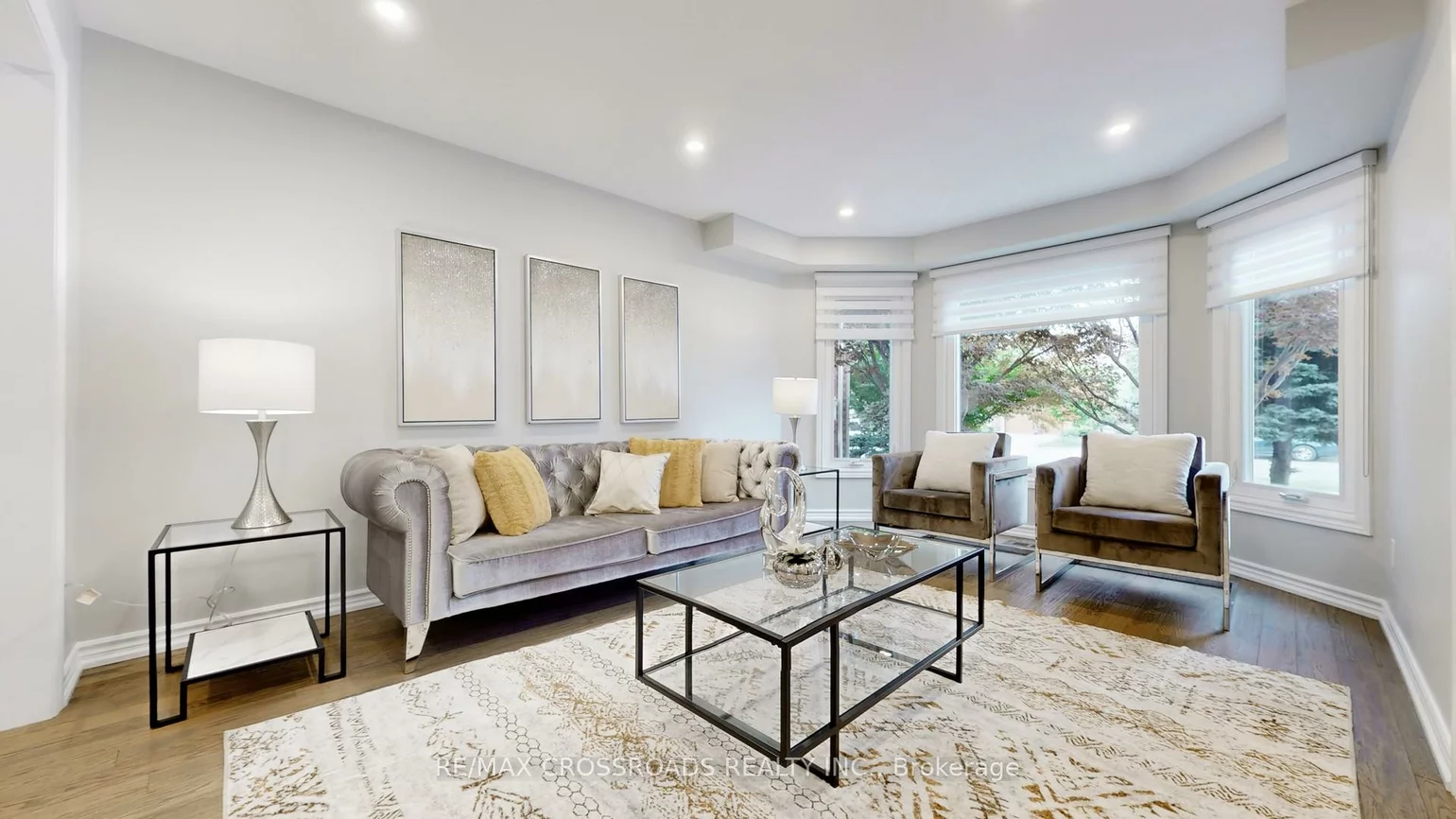 25, Strathearn, Doncrest, Richmond Hill