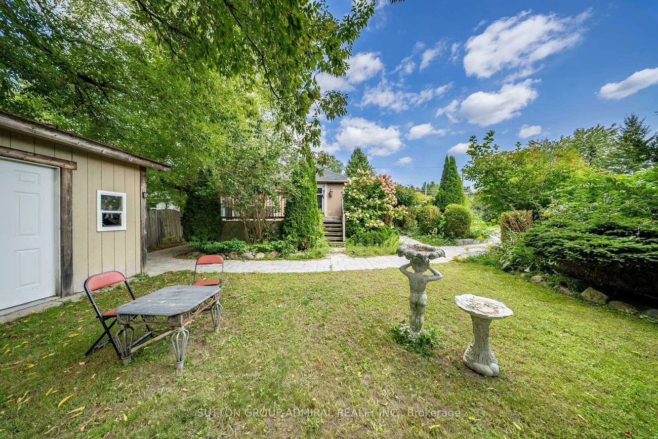 2, Newman, Oak Ridges Lake Wilcox, Richmond Hill