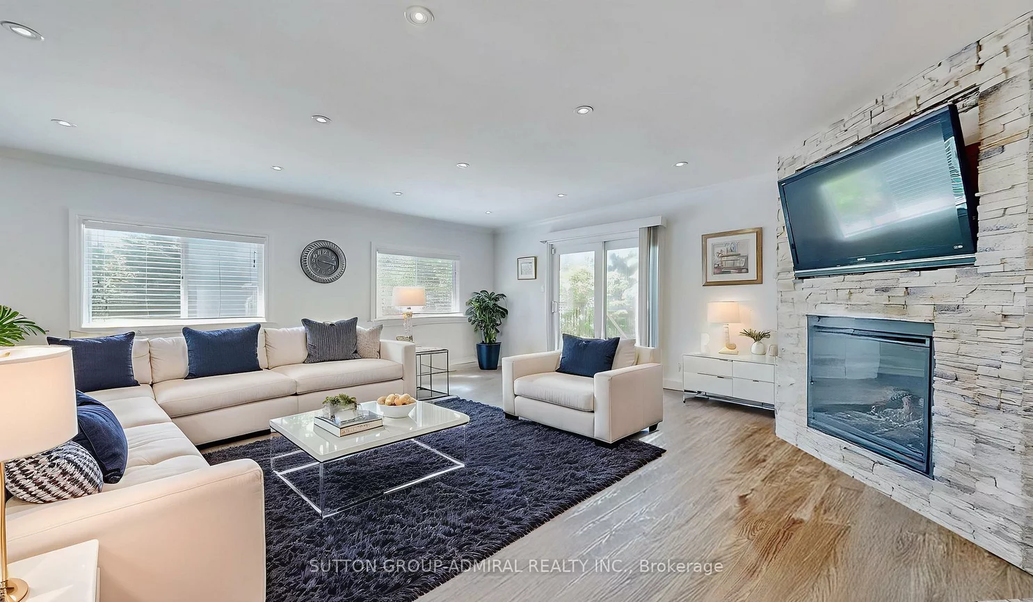 2, Newman, Oak Ridges Lake Wilcox, Richmond Hill