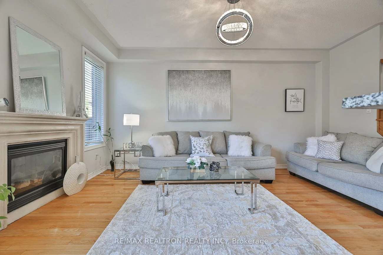 55, Stookes, Jefferson, Richmond Hill