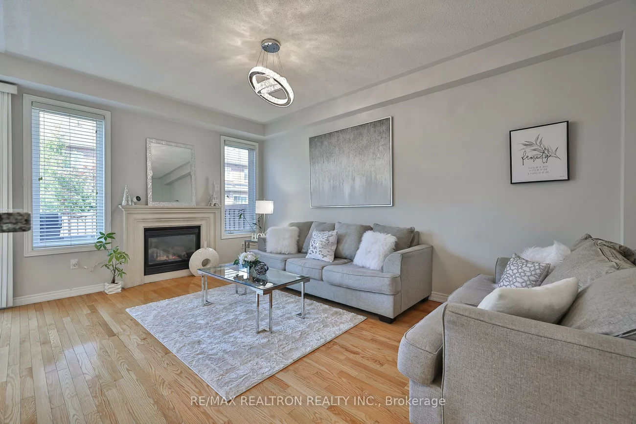 55, Stookes, Jefferson, Richmond Hill