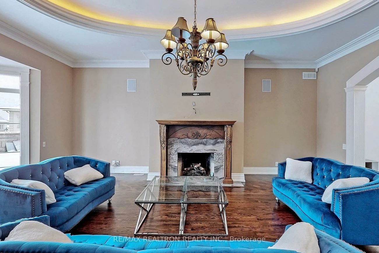 16, Finesse, Oak Ridges Lake Wilcox, Richmond Hill