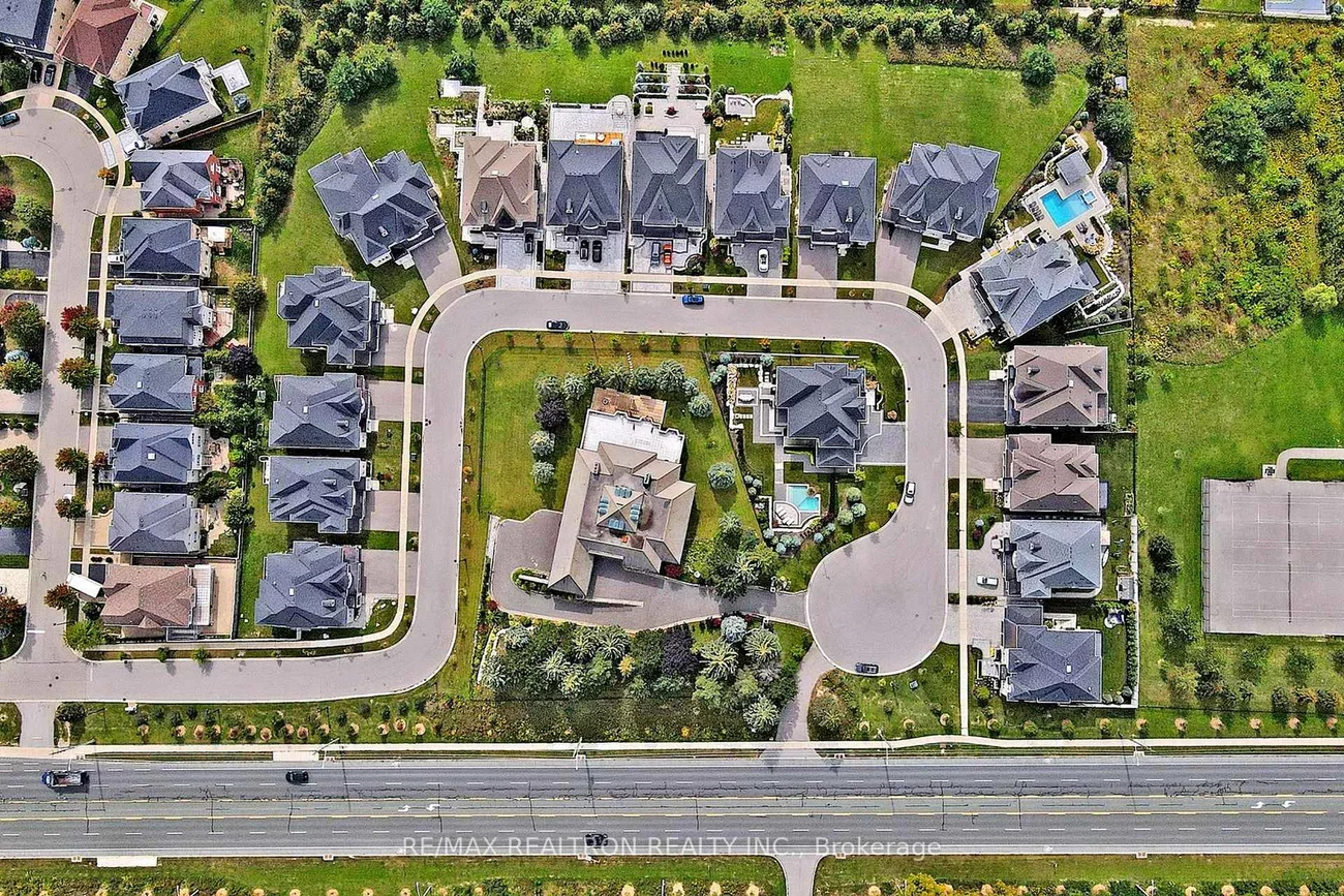 16, Finesse, Oak Ridges Lake Wilcox, Richmond Hill