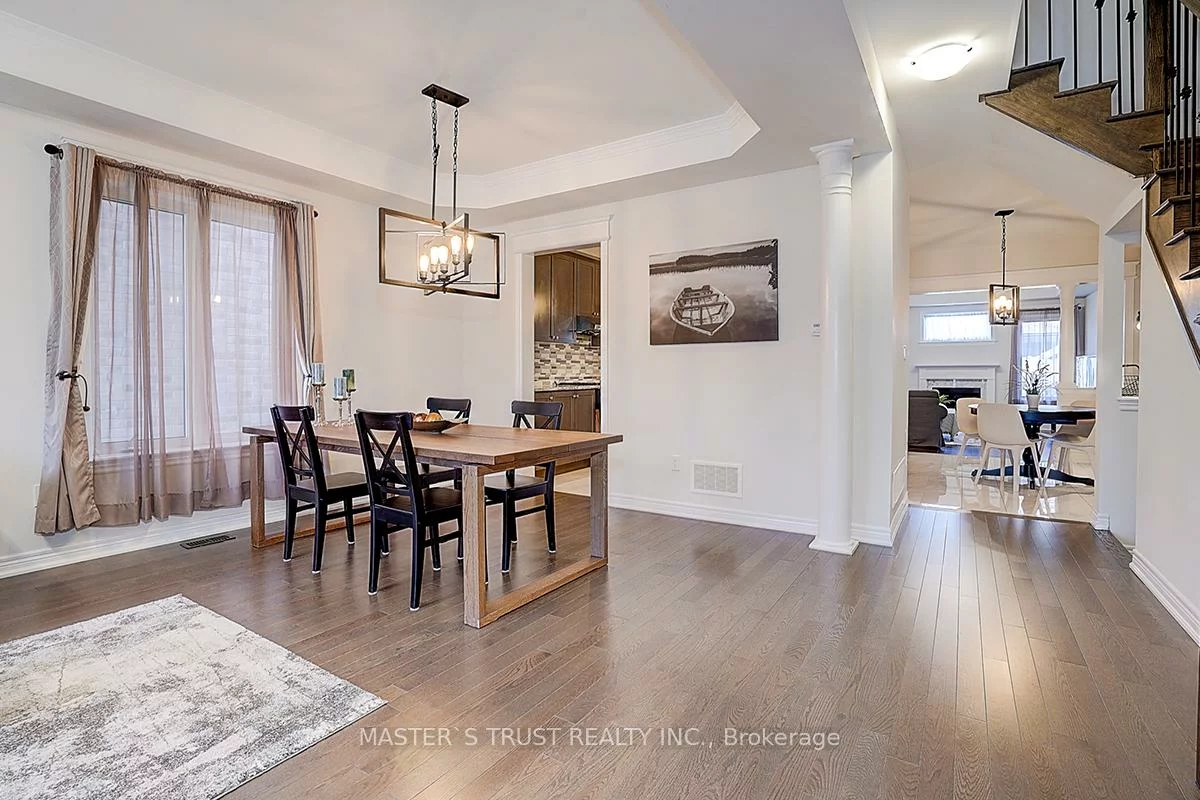 242, Paradelle, Oak Ridges Lake Wilcox, Richmond Hill