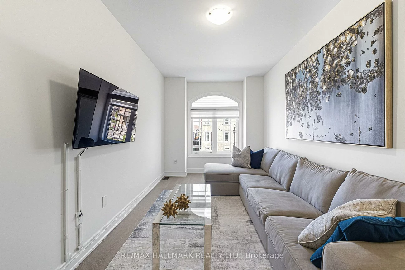 92, Drizzel, Oak Ridges, Richmond Hill