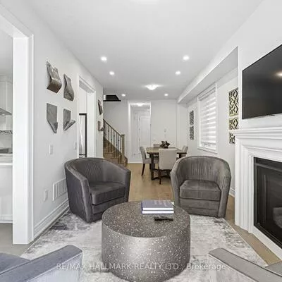 92, Drizzel, Oak Ridges, Richmond Hill