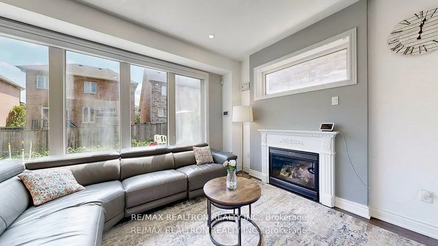 34, Hubner, Oak Ridges, Richmond Hill