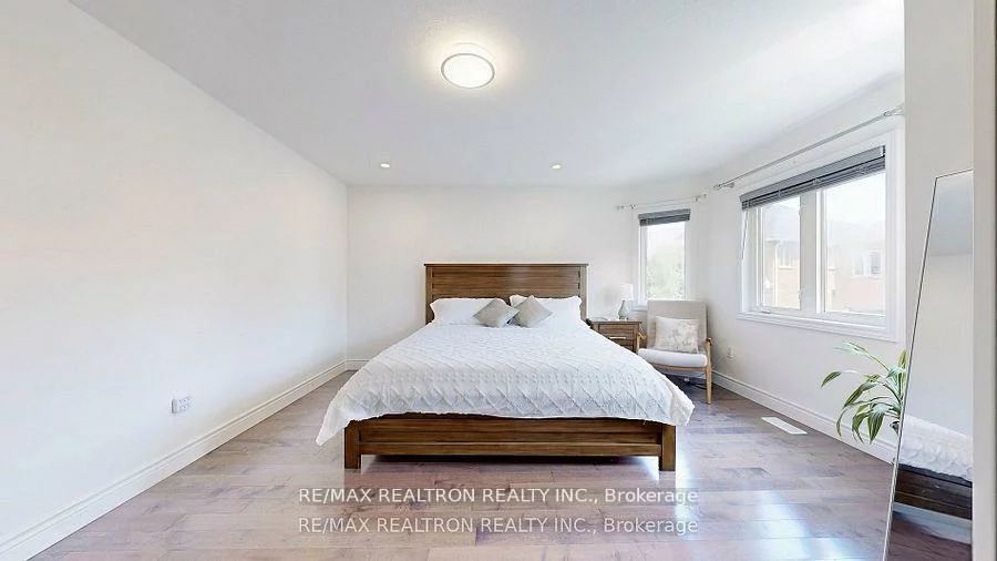 34, Hubner, Oak Ridges, Richmond Hill