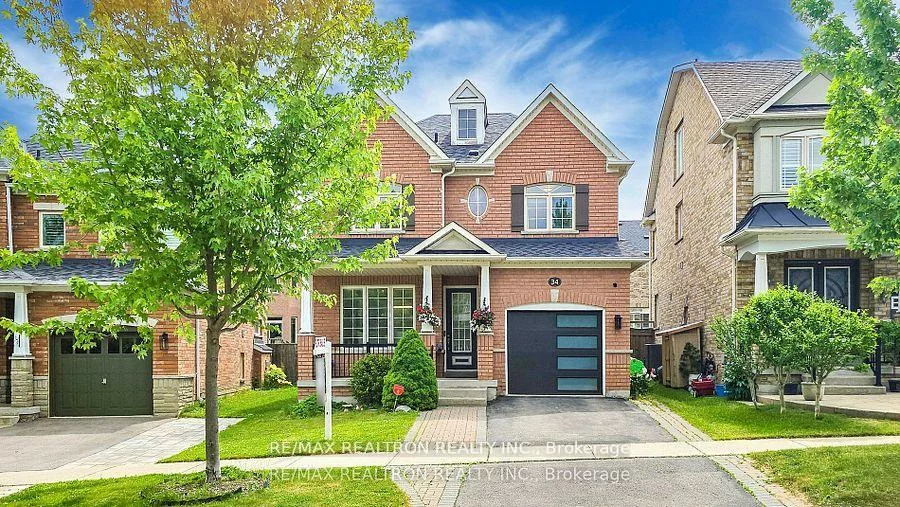 34, Hubner, Oak Ridges, Richmond Hill