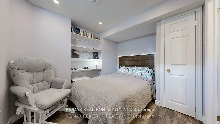 34, Hubner, Oak Ridges, Richmond Hill