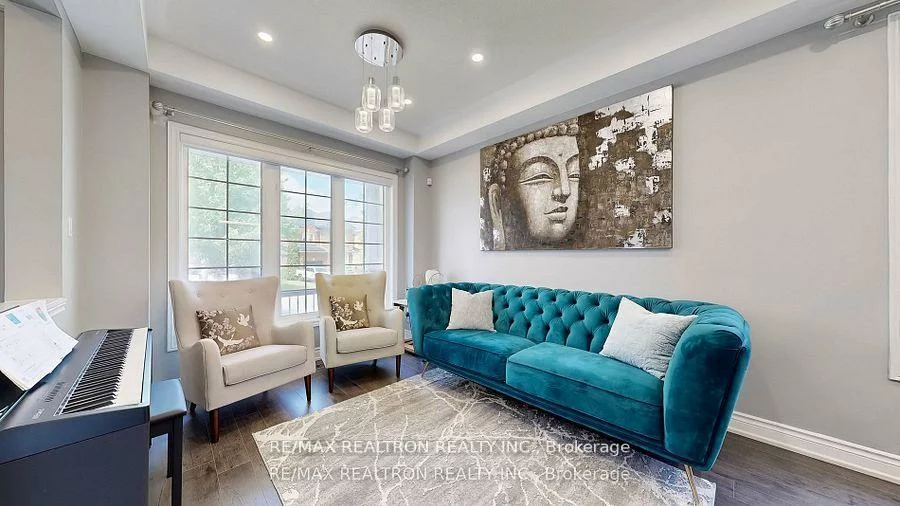 34, Hubner, Oak Ridges, Richmond Hill