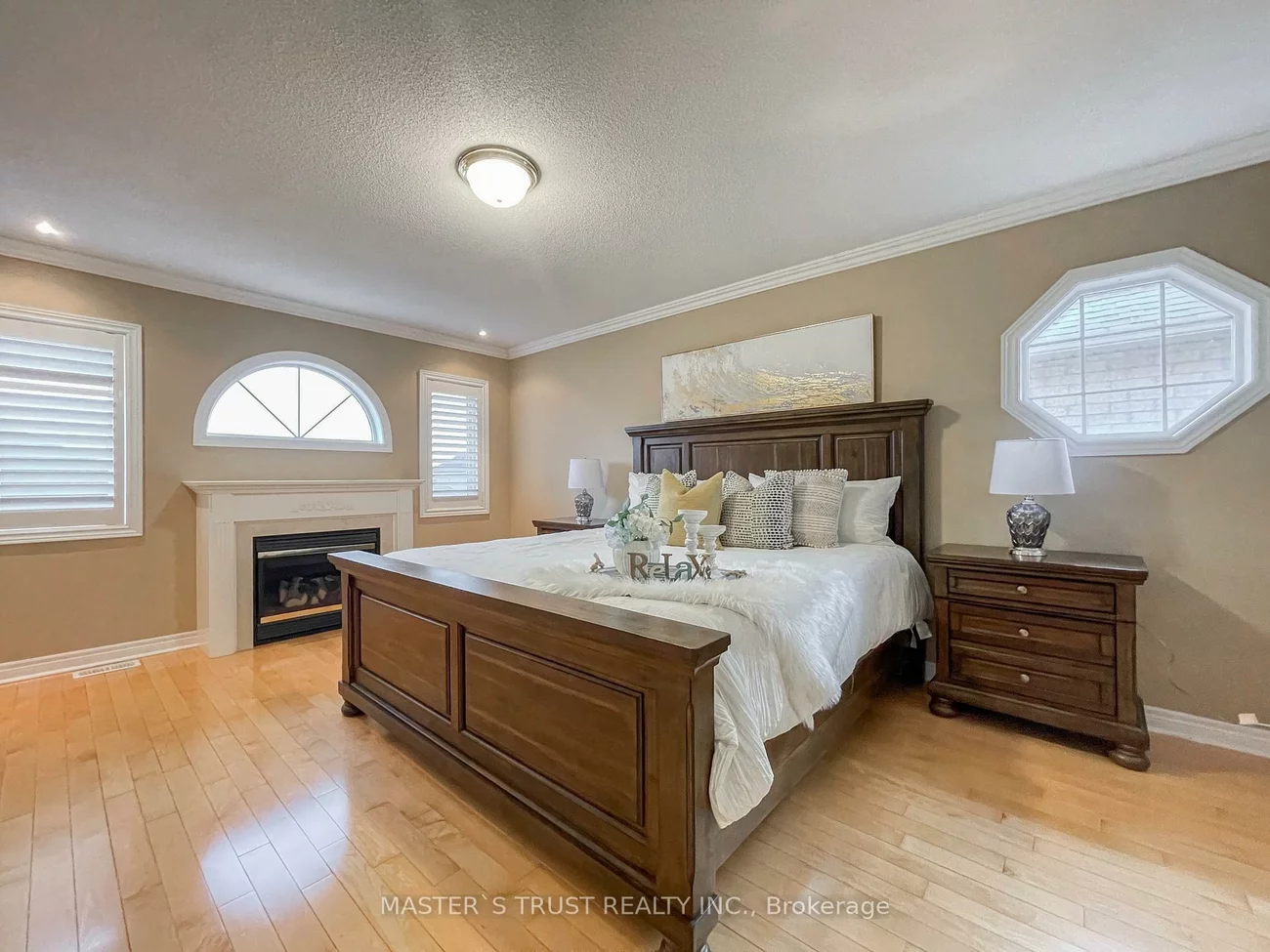 70, Brass, Jefferson, Richmond Hill