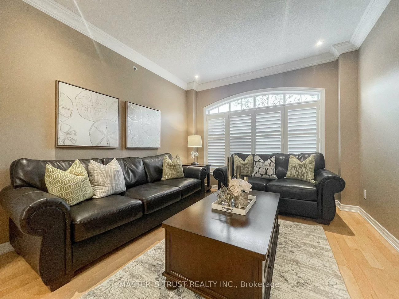 70, Brass, Jefferson, Richmond Hill