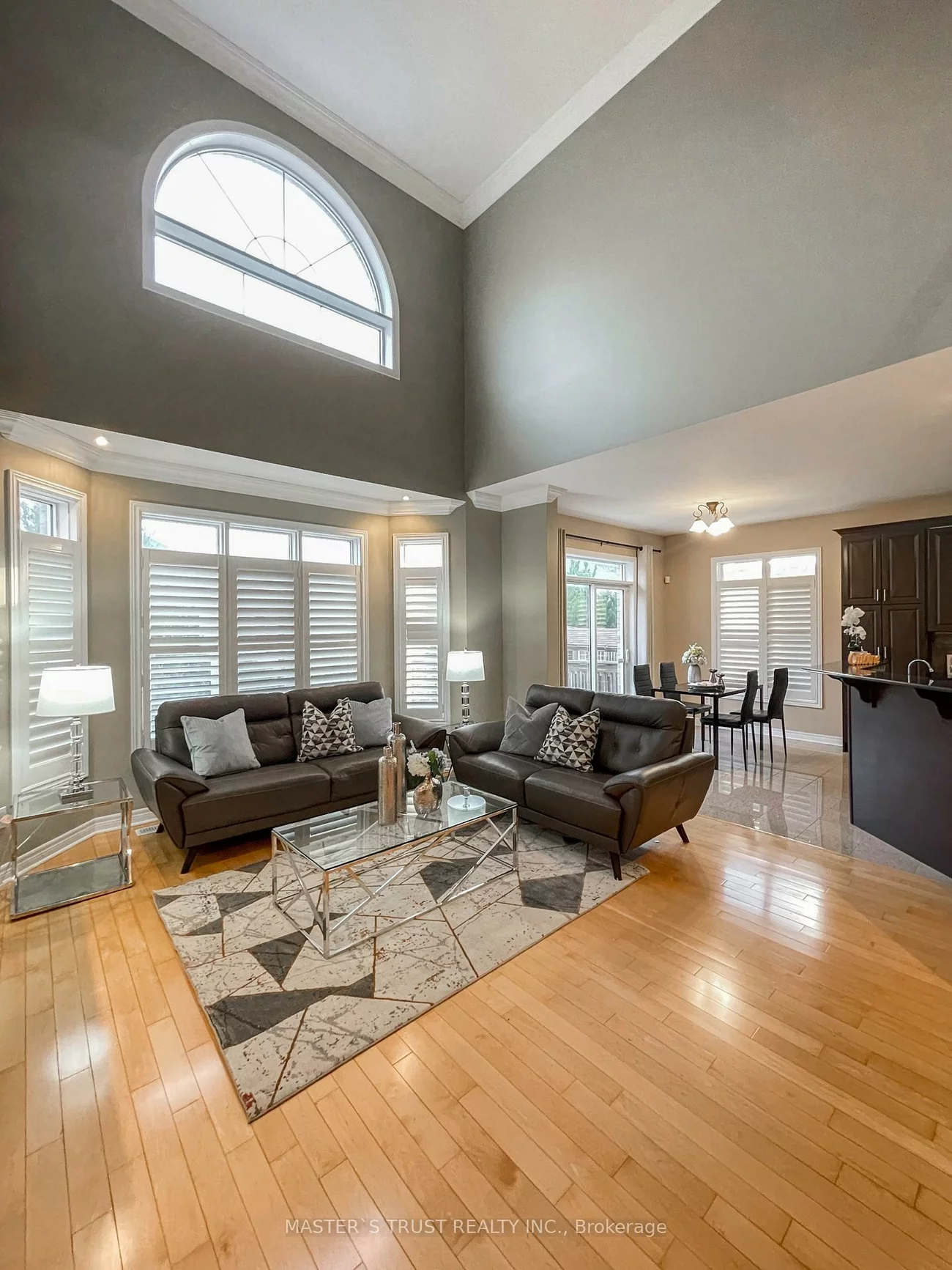 70, Brass, Jefferson, Richmond Hill