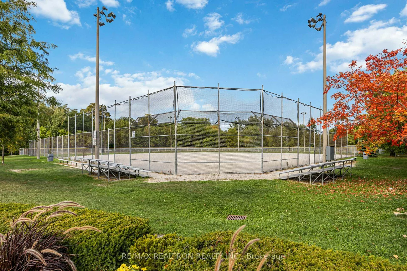 21, Hacienda, Oak Ridges Lake Wilcox, Richmond Hill