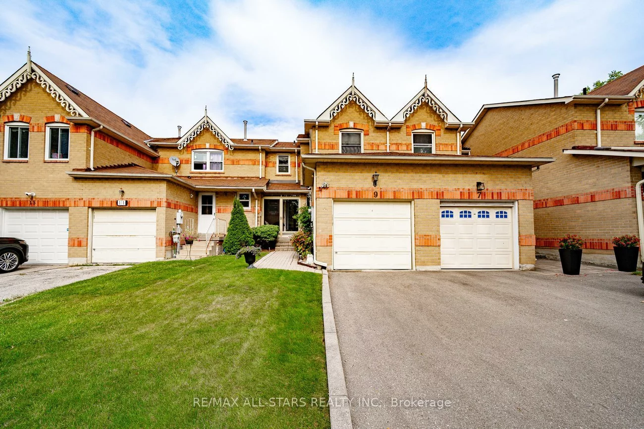 9, Steepleview, North Richvale, Richmond Hill