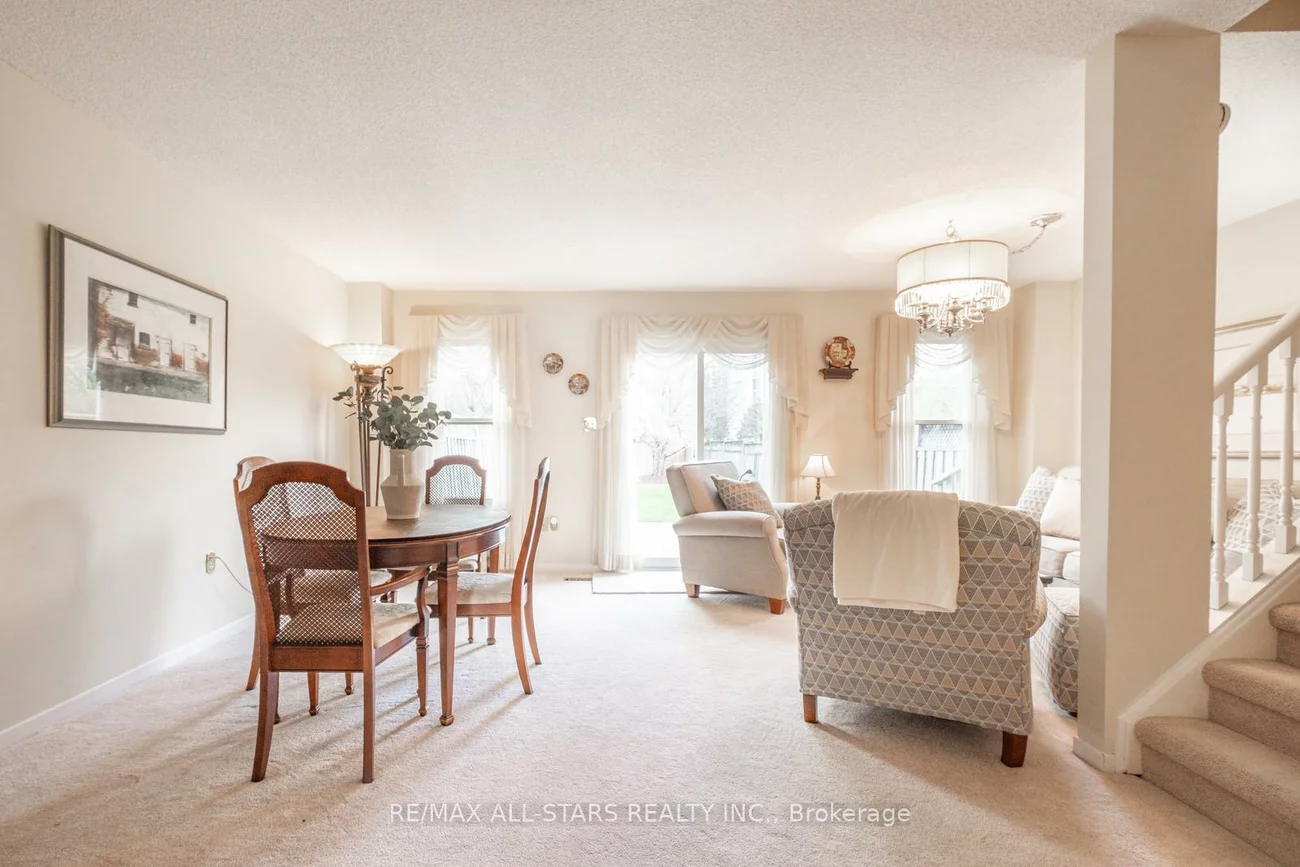 9, Steepleview, North Richvale, Richmond Hill