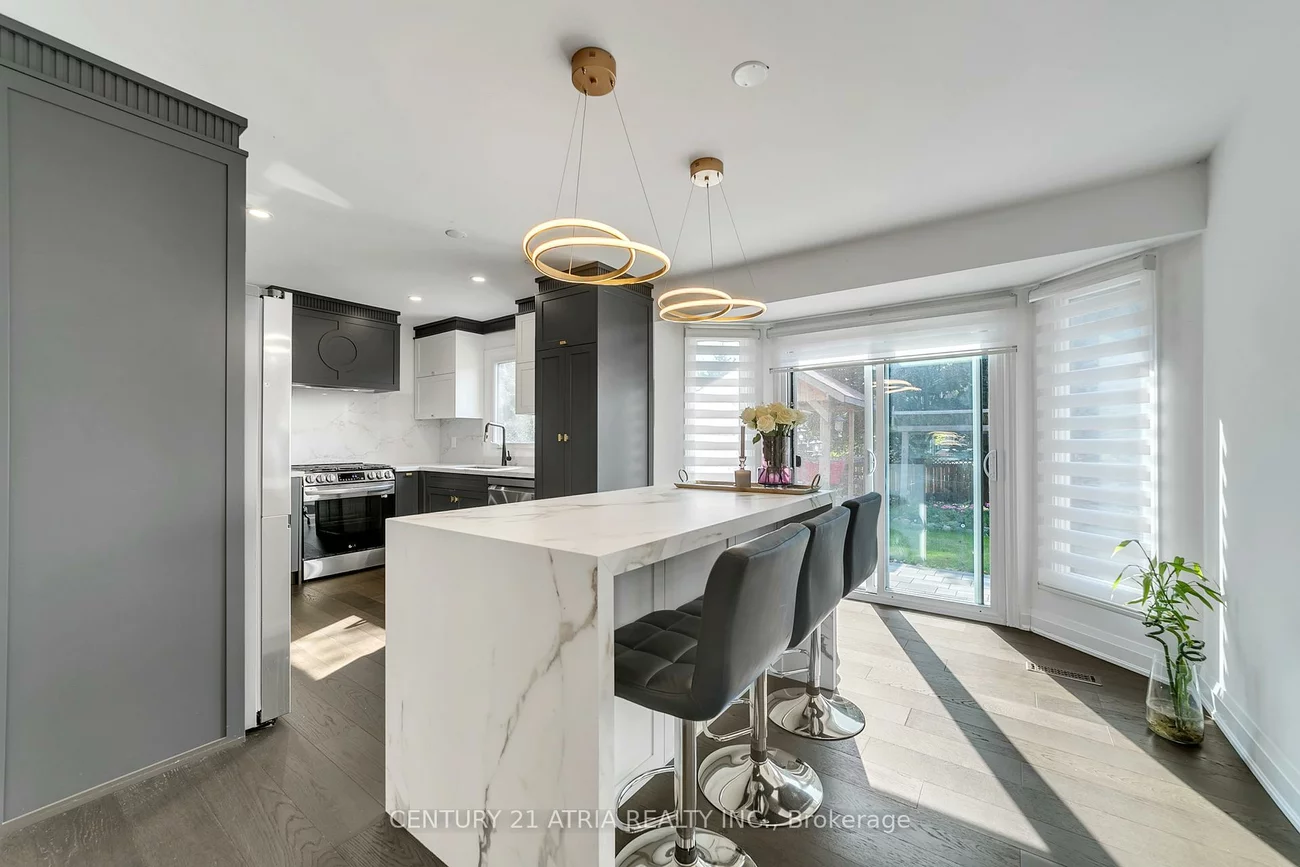 65, Worthington, Oak Ridges Lake Wilcox, Richmond Hill