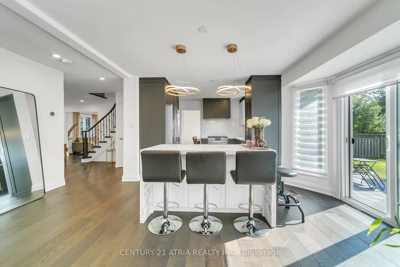 65, Worthington, Oak Ridges Lake Wilcox, Richmond Hill