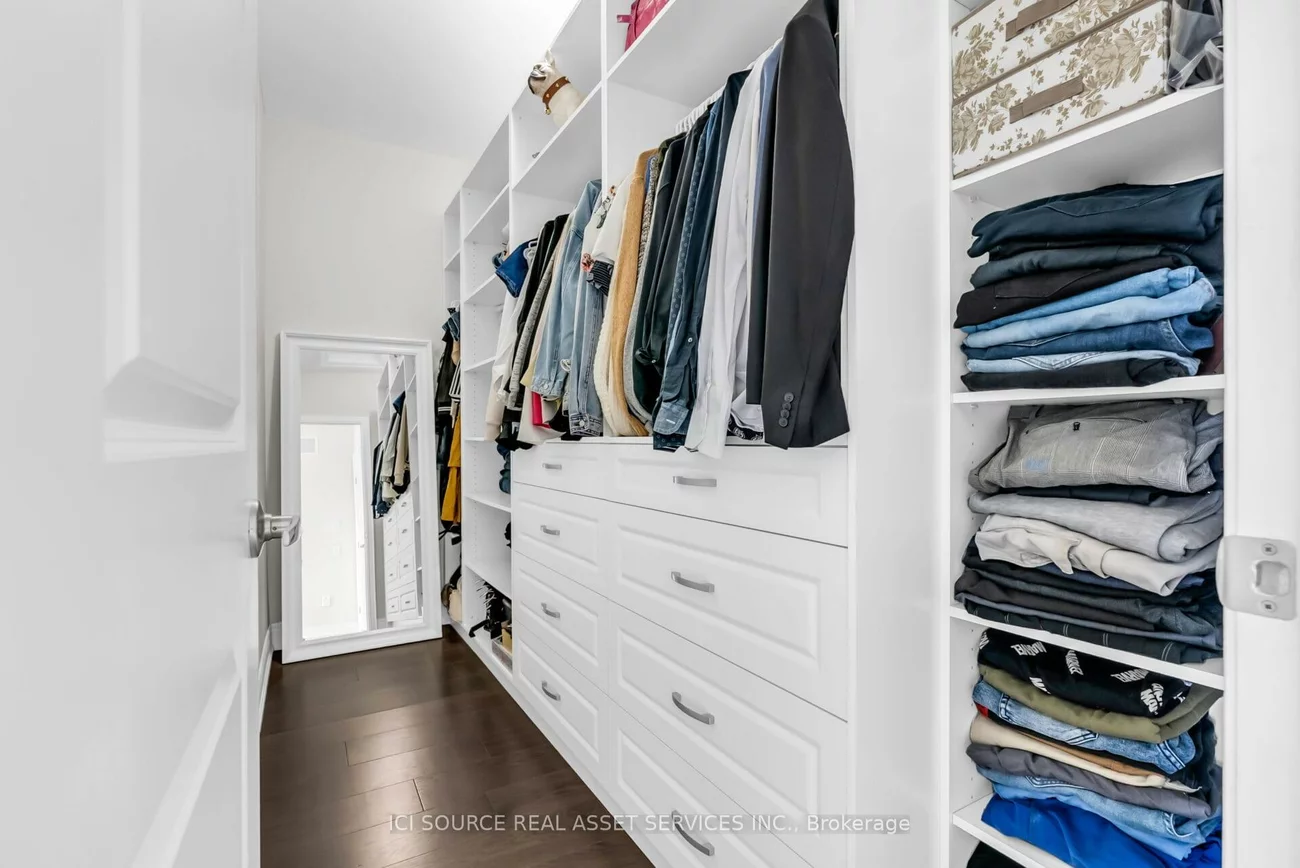 79, Menotti, Oak Ridges, Richmond Hill