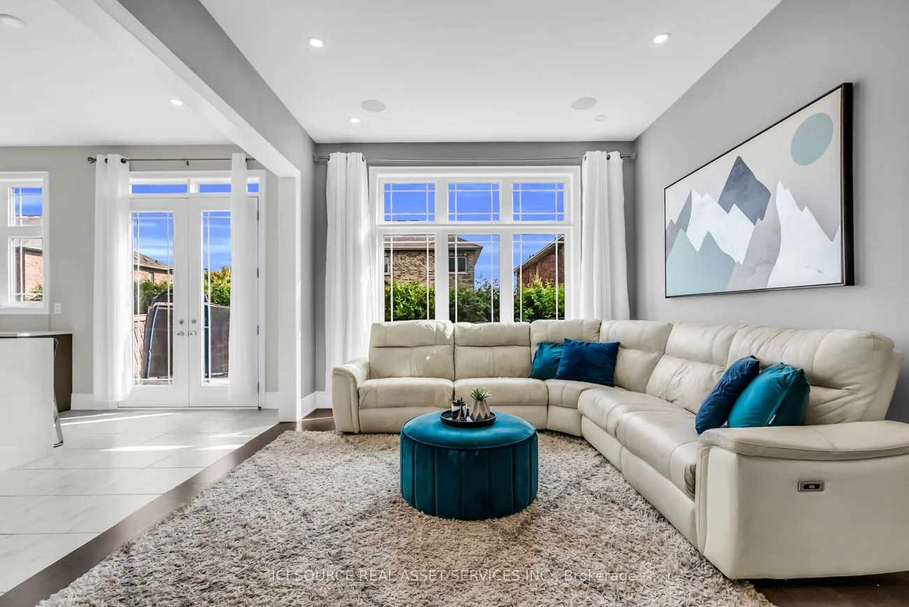 79, Menotti, Oak Ridges, Richmond Hill