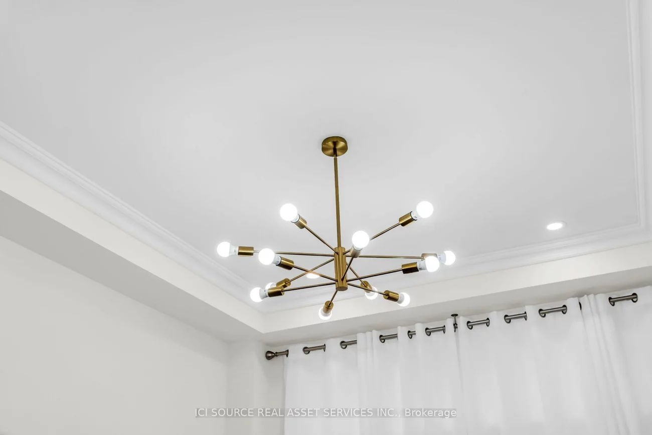 79, Menotti, Oak Ridges, Richmond Hill